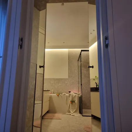Apartment Ema *